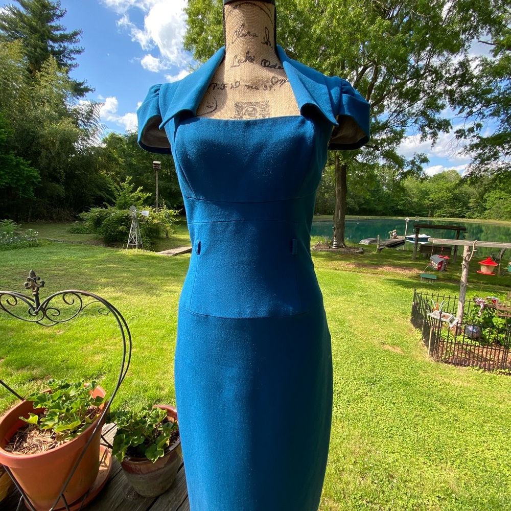 Black Halo Dress Size 6